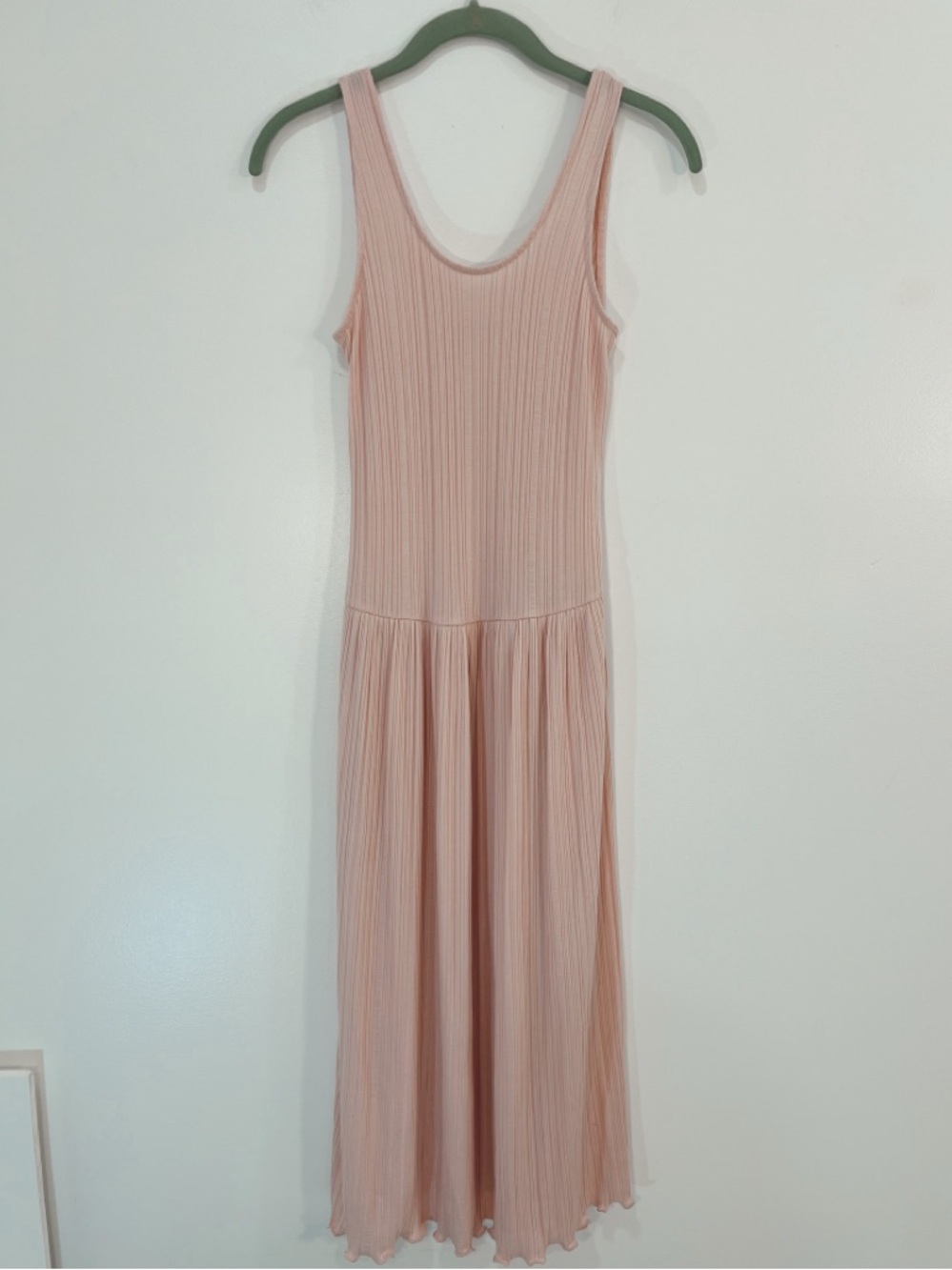 Everlane The Rib Soft Knit Scoop-Neck Dress - Picture 10 of 13